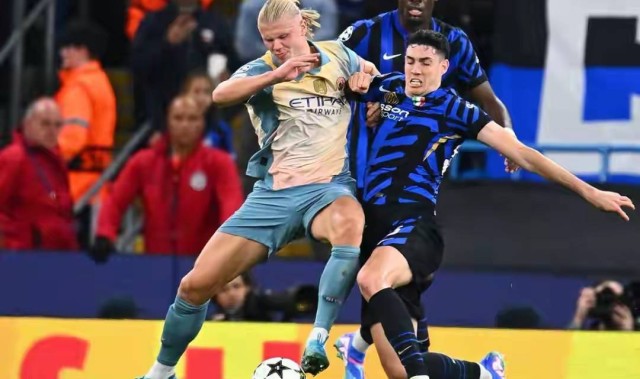 曼城6000万欧报价赖因德斯：一场牵动意甲与英超的战略博弈‌