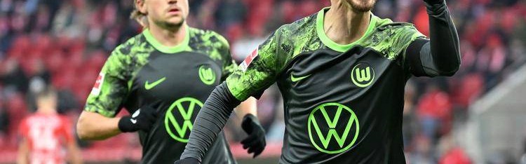 德甲争冠焦点战！多特蒙德主场迎战沃夫斯堡，黄黑军团能否巩固争冠席位？