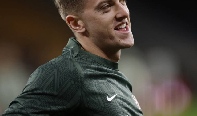 前途光明！18岁埃斯特旺本赛季参加三项赛事均取得进球