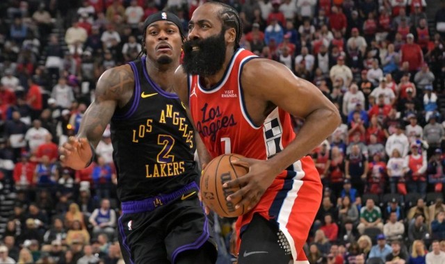 斗法！洛城四超巨两人获完胜 老登助人为乐迎里程碑