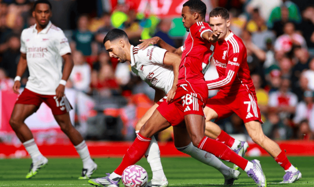 1-0！英超惨烈焦点战：3大核心伤退 任意球世界波 10.5亿豪门登顶