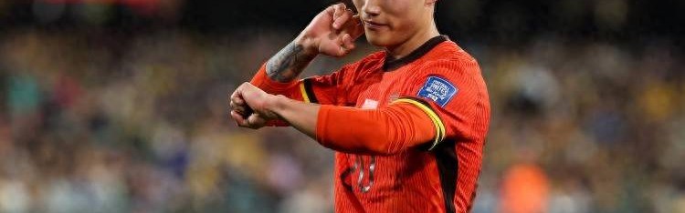 谢文能去法甲留洋，收入比山东泰山队的年薪多，但他没有出场机会