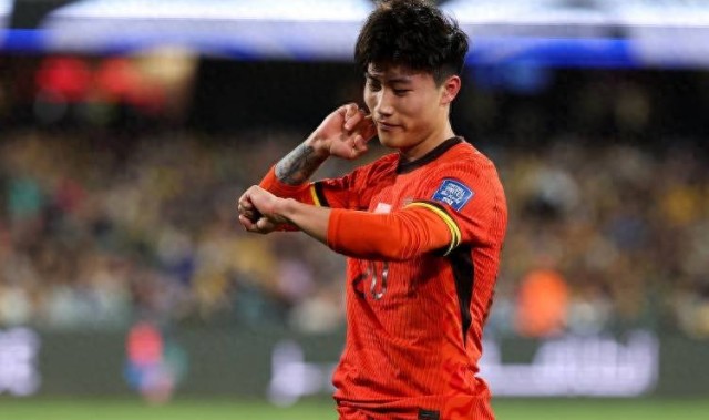 谢文能去法甲留洋，收入比山东泰山队的年薪多，但他没有出场机会