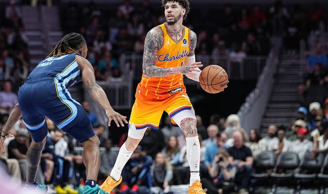 三球29分米勒22分迪亚巴特两双 黄蜂击败灰熊取得3连胜