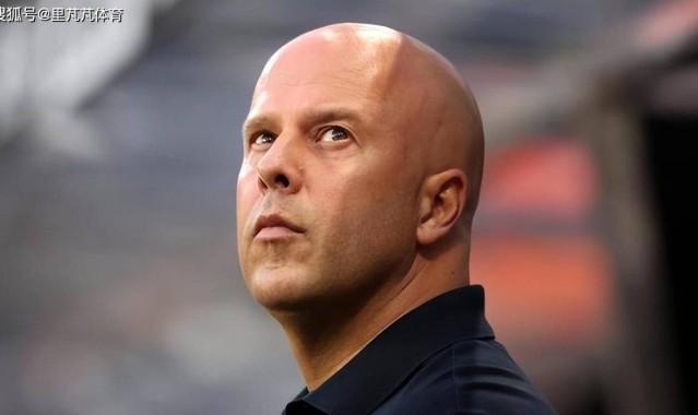 利物浦中场新星不走了！4000万英镑无人买，斯洛特给他更多机会