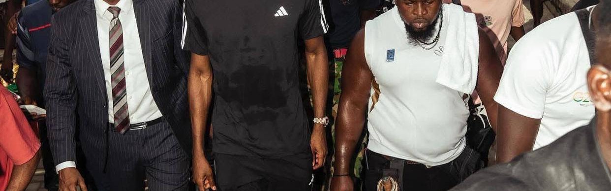 曼联欲降低奥斯梅恩工资要求，传意甲神锋或加盟尤文图斯