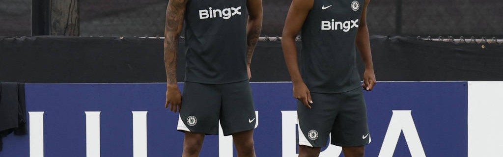 切尔西瞄准荷兰双星：西蒙斯与哈托能否成蓝军复兴关键？