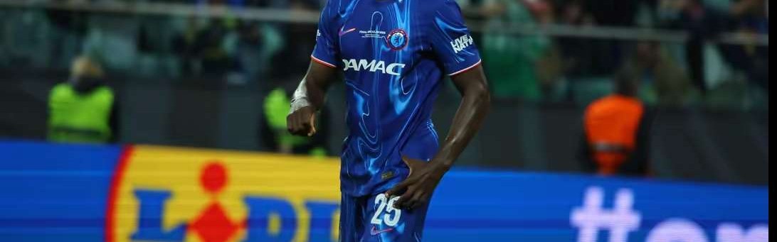 1.15亿转会费打水漂？23岁凯塞多落选金球奖惹众怒，蓝军真核被谁黑了