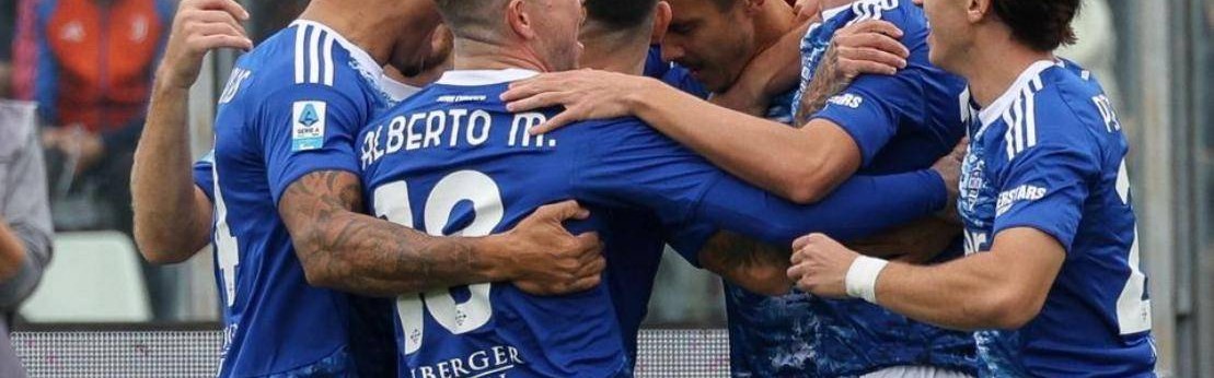 7场8球爆发，阿根廷新星，能否接班梅西？
        
    7场8球爆发，阿根廷新星，能否接班梅西？