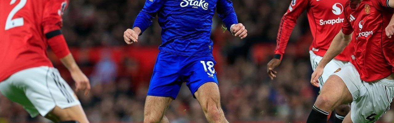 曼联为何0-1不敌10人埃弗顿？答案很明显了，很多人还没发现！