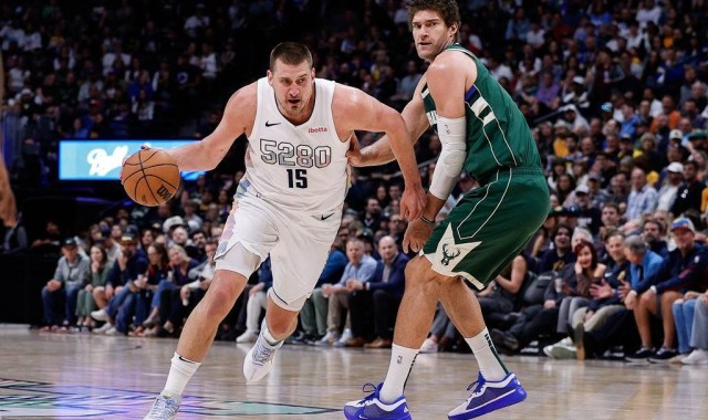 约老师复出爆砍39+10+10 字母哥缺阵掘金轻取雄鹿