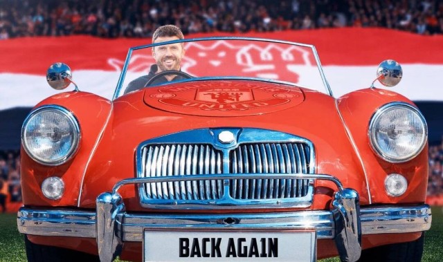 曼联新帅卡里克打法体系大揭秘！借鉴F1战术，或用无锋阵对付曼城