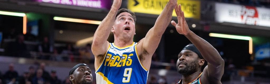 坎宁安24+11西卡24分 活塞擒步行者迎13连胜平队史纪录