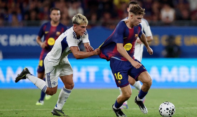 巴萨新赛季夺冠标识揭秘：西甲冠军徽章的背后故事与影响